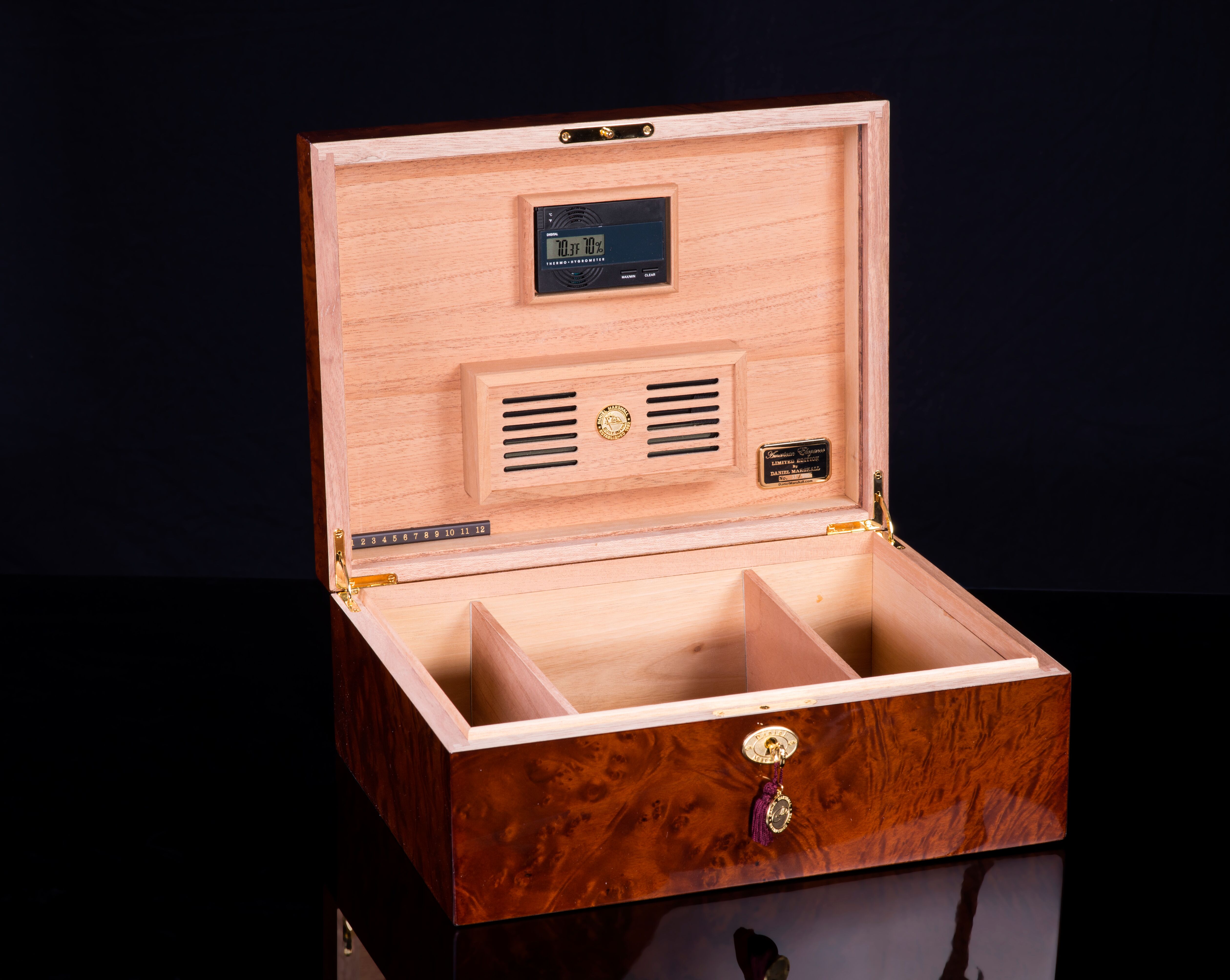 daniel marshall 200165.3 cigar humidor box